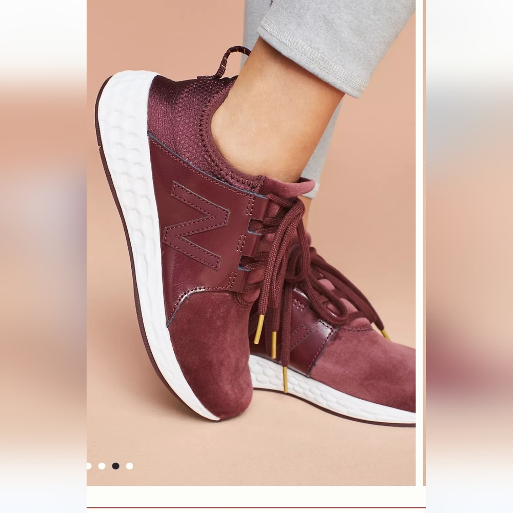New Balance Velvet Cruz Sneakers